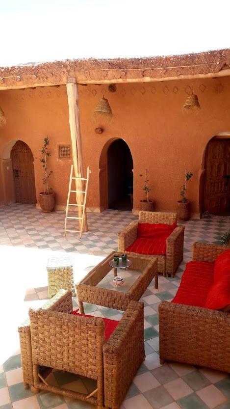 Tigmi Hamid Decouverte Des Traditions Et De La Culture Berbere Ait Benhaddou Exterior foto
